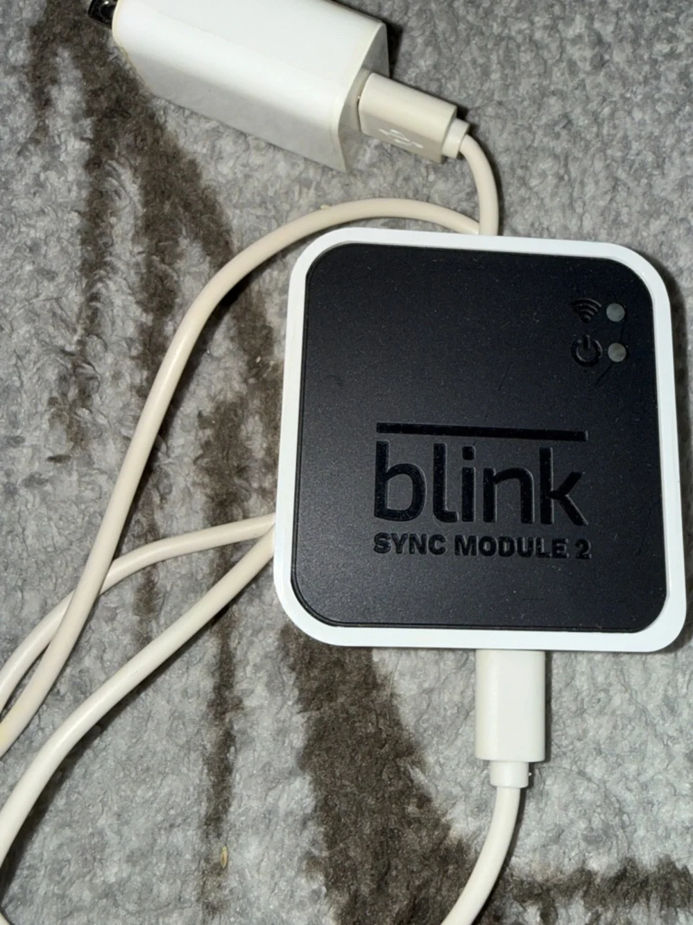 Blink Indoor Security Camera System 3-Camera Kit With Sync Module PERFECT CONDI